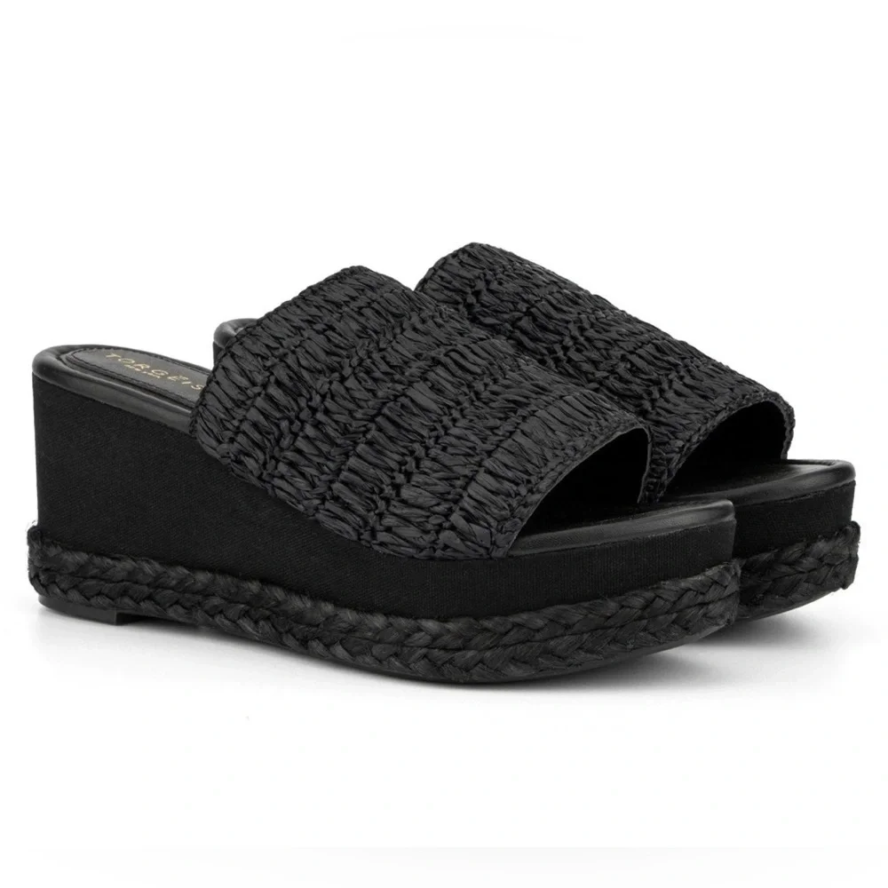 New TORGEIS New York Neith Wedge Sandals in Black Size 9.5